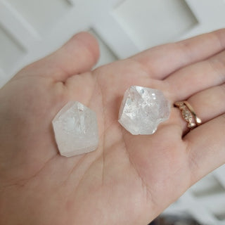 Apophyllite Points