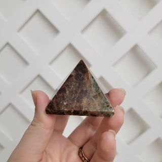 Garnet Pyramid - Multicolored